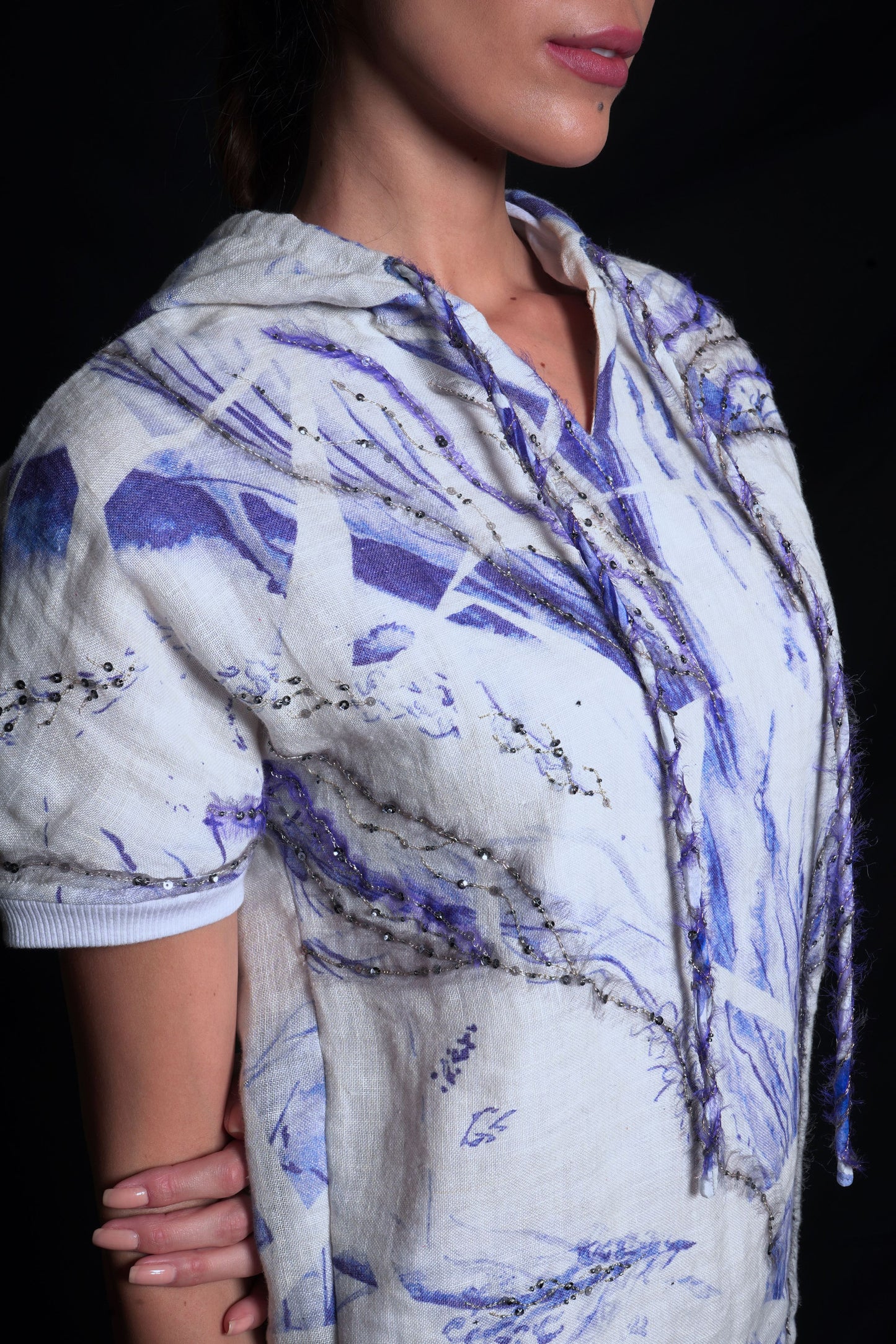 Lunar rock floral printed hooded dress with embroidery highlights