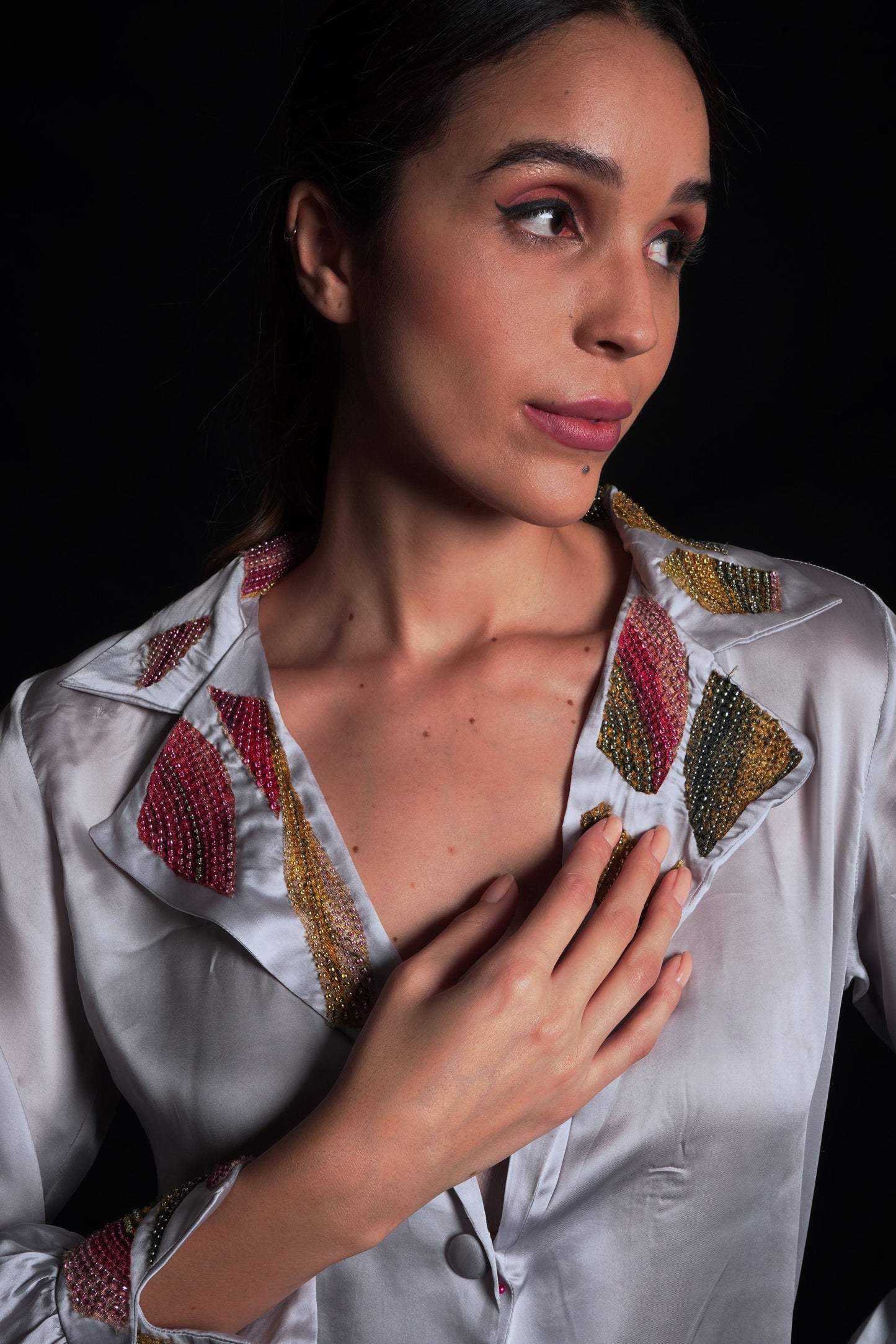 Lunar rock top with broken flower applique embroidery