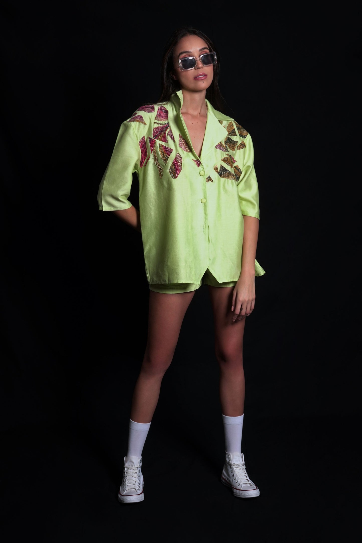 Daiquiri green chanderi shirt with hand-embroidery applique