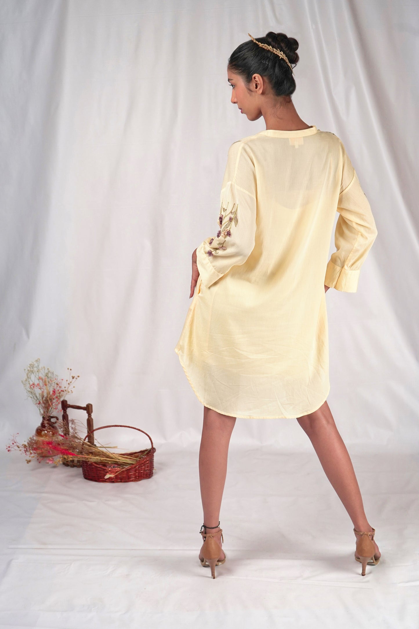 Yellow Tent-Fitted Dress with Embroidery