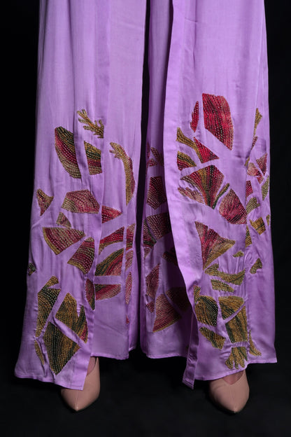 Purple rose trousers with broken flower applique embroidery